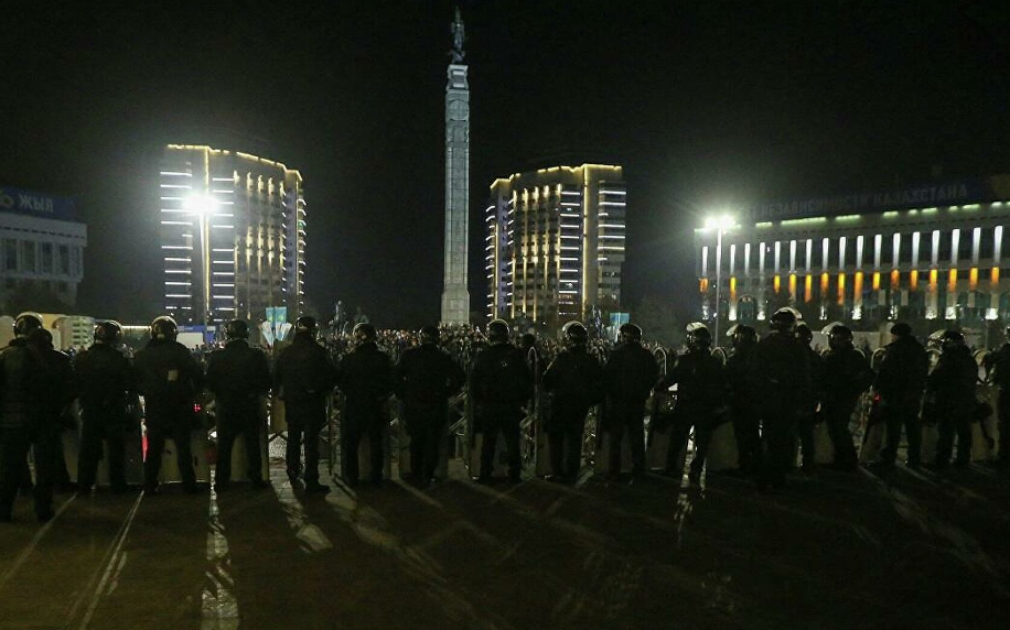 Gözaltı sayısı 8 bine yaklaştı