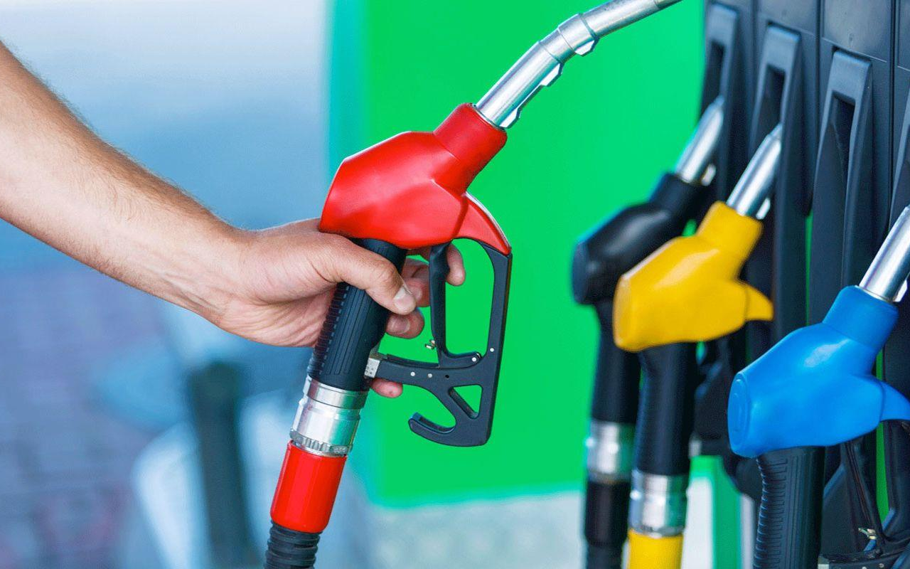 Benzine yine zam: 71 kuruş!