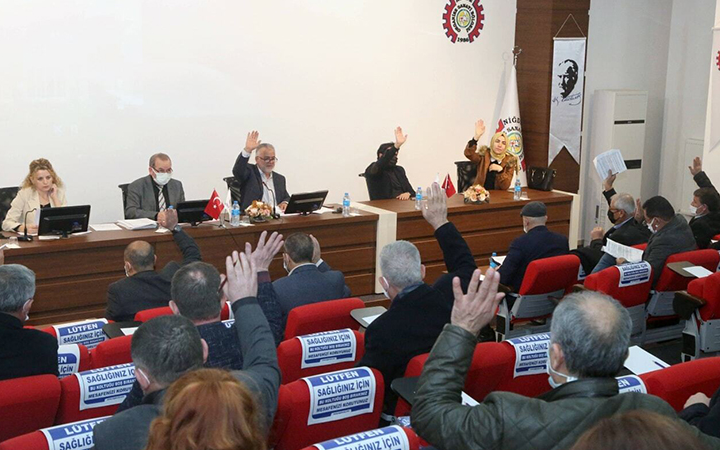 Niğde Belediye Meclisi'nde 22 milyon euro kredi tartışması