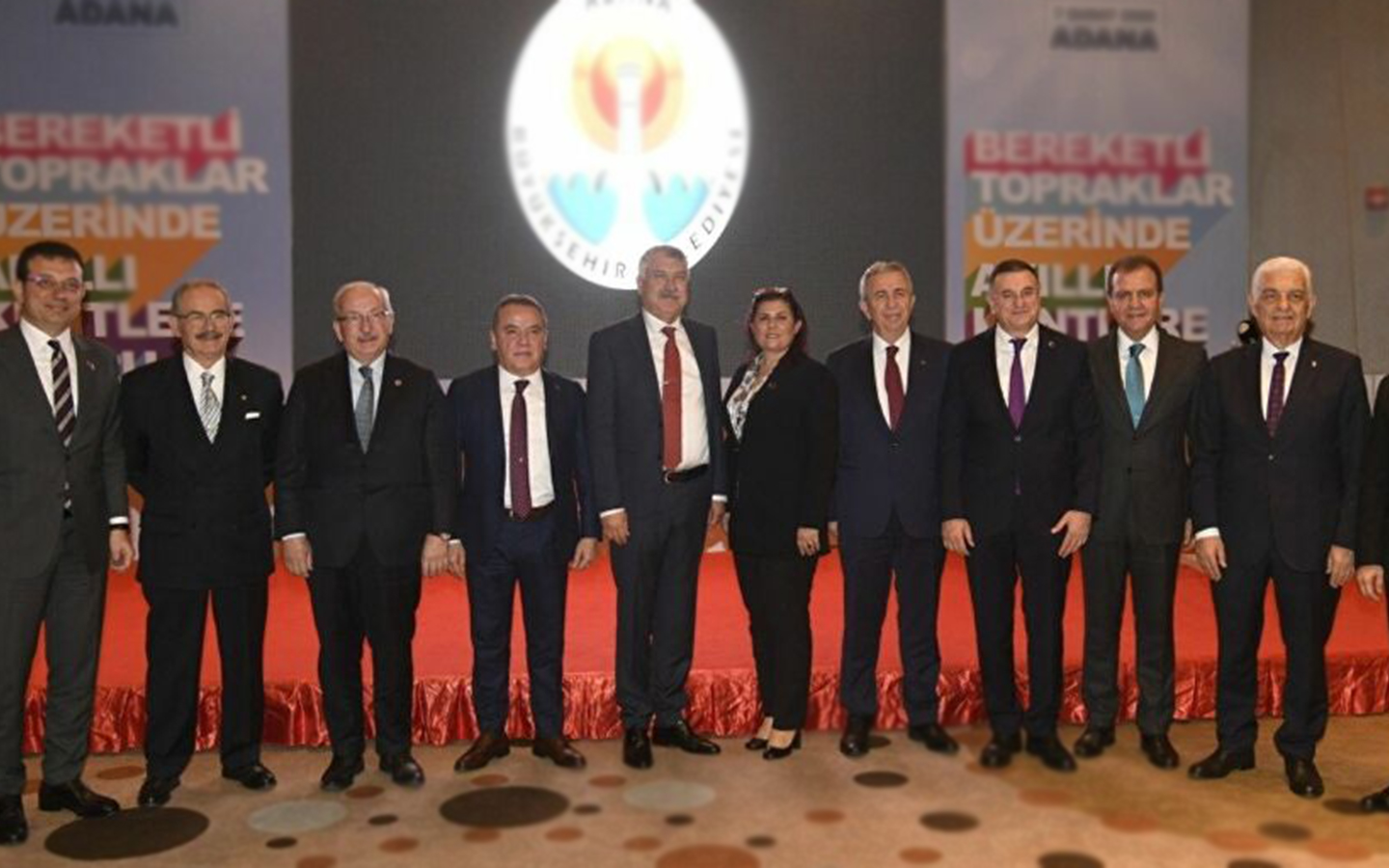 CHP'li 11 büyükşehir belediye başkanından ortak açıklama