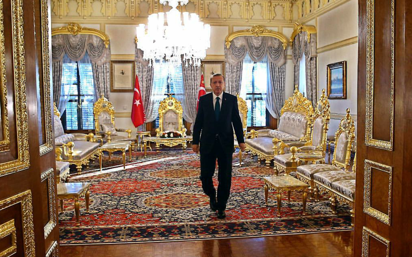 Erdoğan’a örtülü ödenek yetmiyor