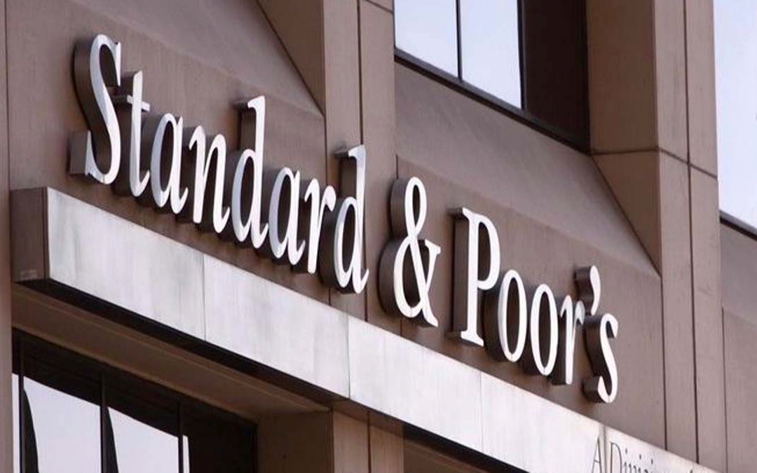 S&P, Türkiye'nin yerel para kredi notunu düşürdü