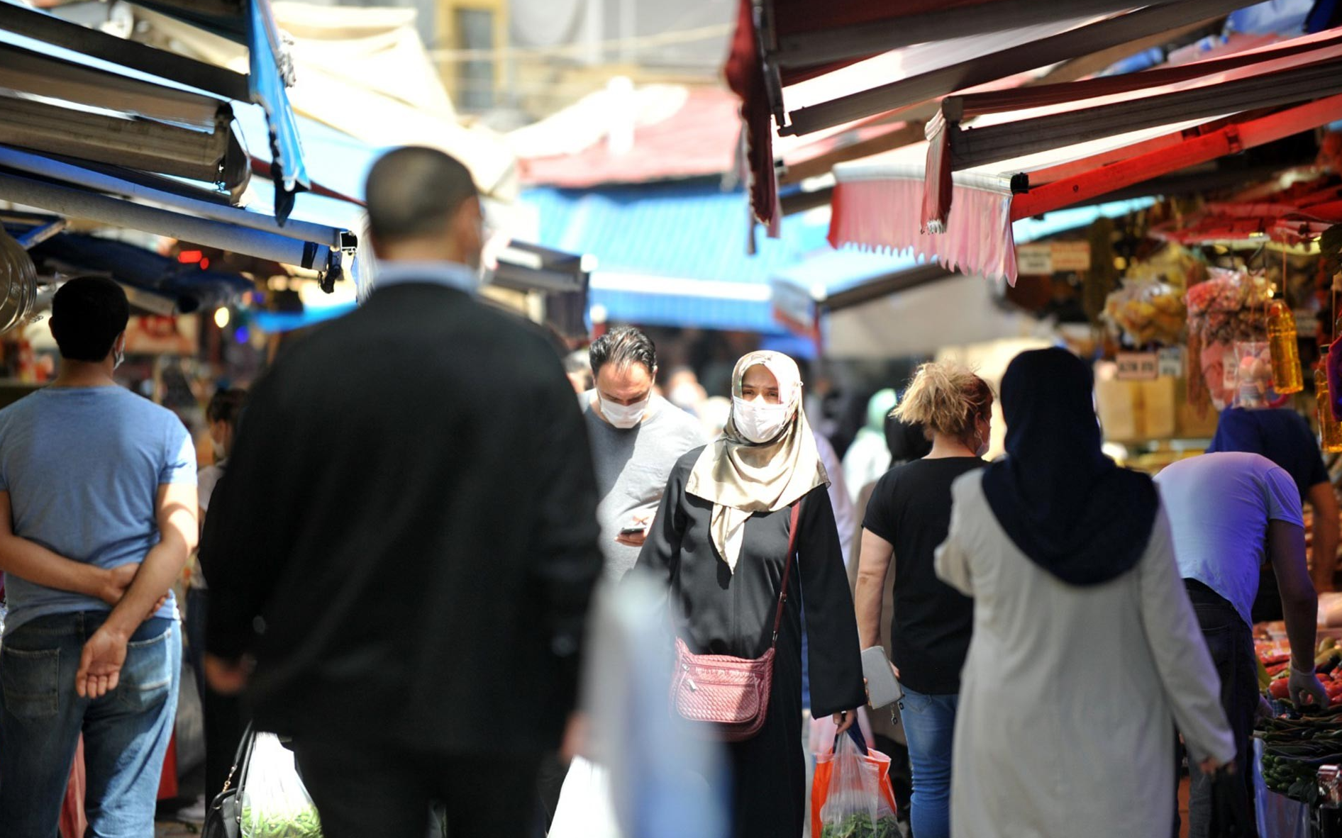 Yoksulluk sınırı 18 bin lirayı aştı