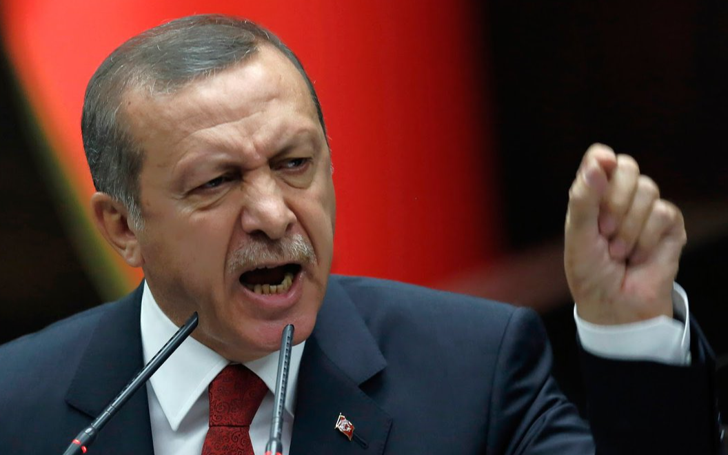 Erdoğan: Çalışanlarımız için kendi gelirlerimizden vazgeçtik