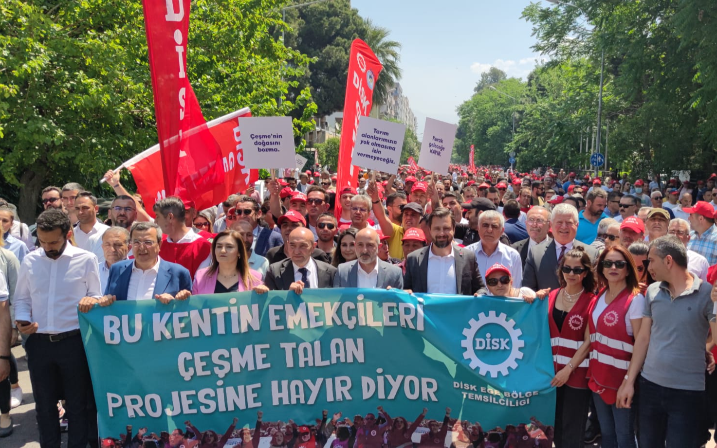 Doğa savunucularından "İzmir'in Kanal İstanbul'u"na karşı eylem