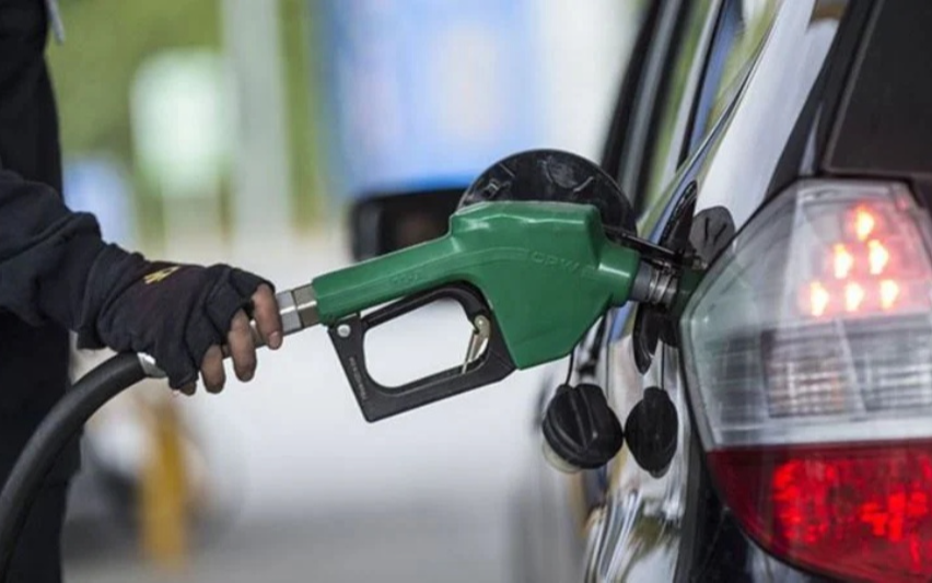 Benzine zam geliyor: İstanbul'da 27 liranın üstüne çıkacak!