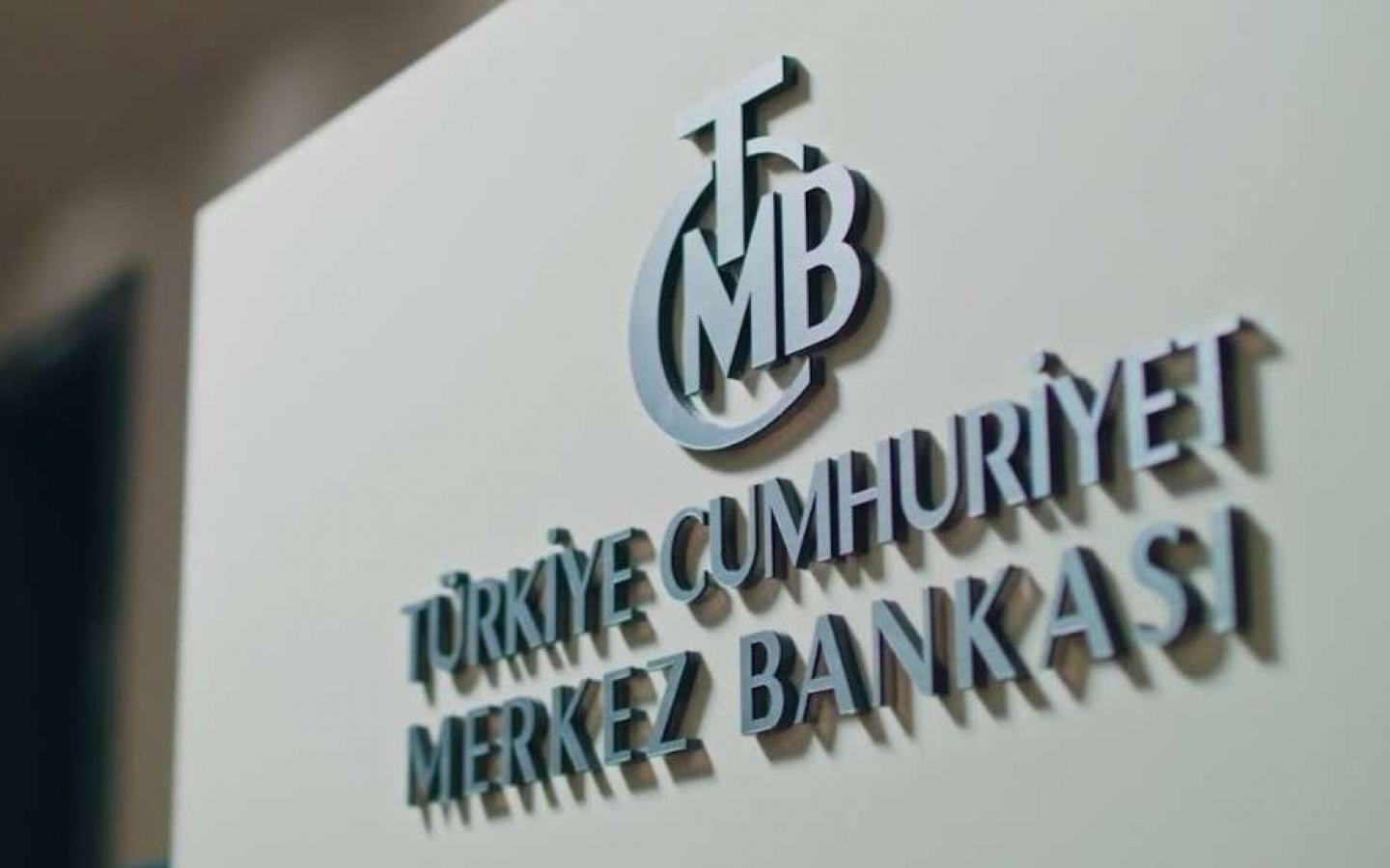 Döviz komisyon oranı yüzde 5’e yükseldi