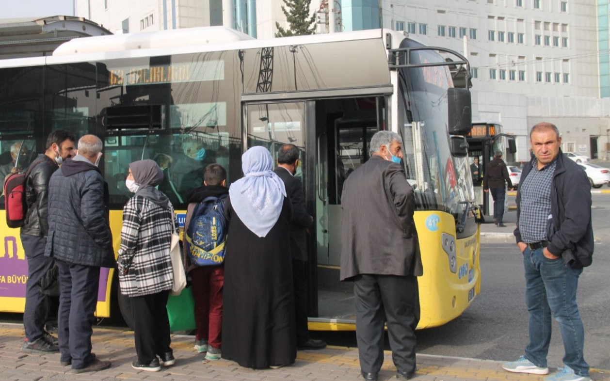 Urfa’da ulaşıma yine zam