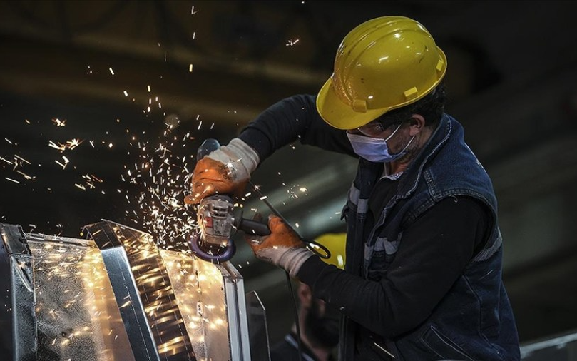 Sanayi üretimi temmuzda yüzde 6,2 azaldı