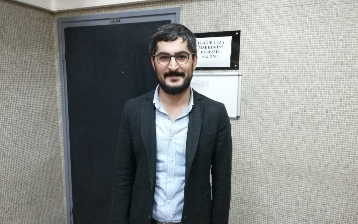 Gazeteci Demir'in yargılandığı dava ertelendi
