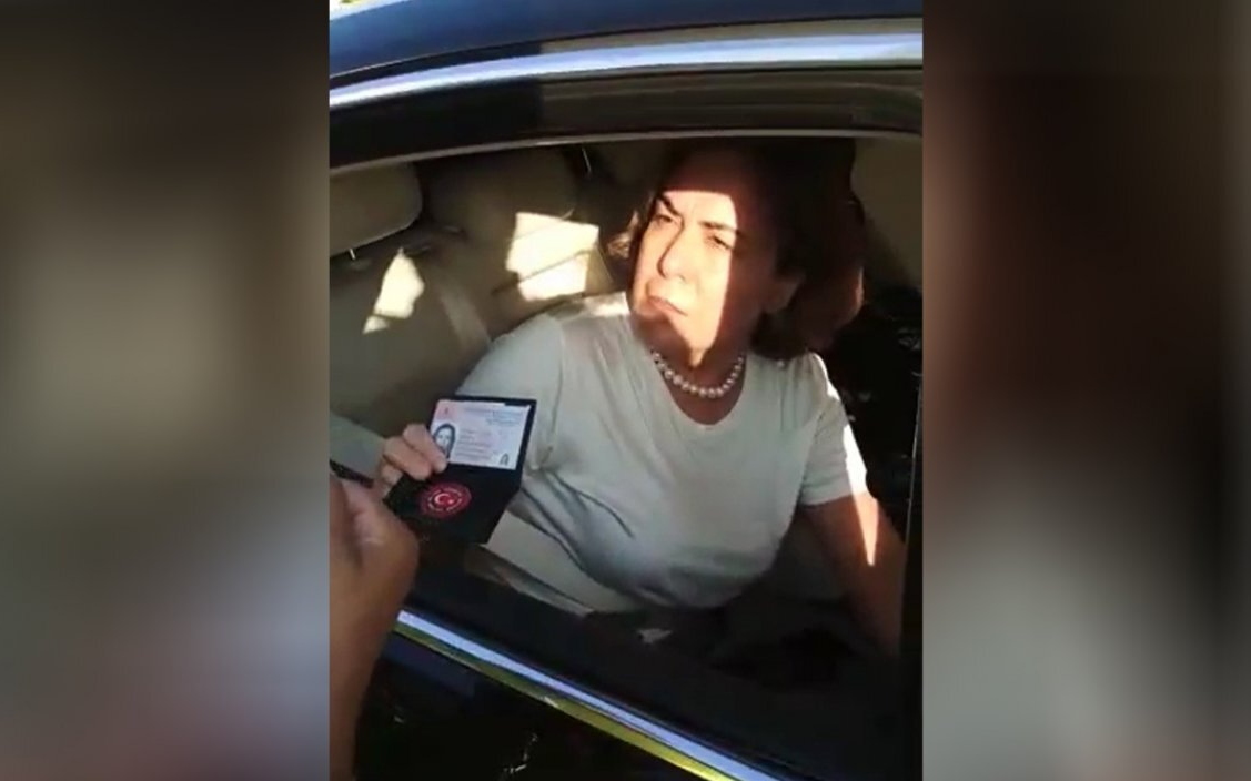 AKP’li vekilin hakaret ettiği polisler göreve dönemedi