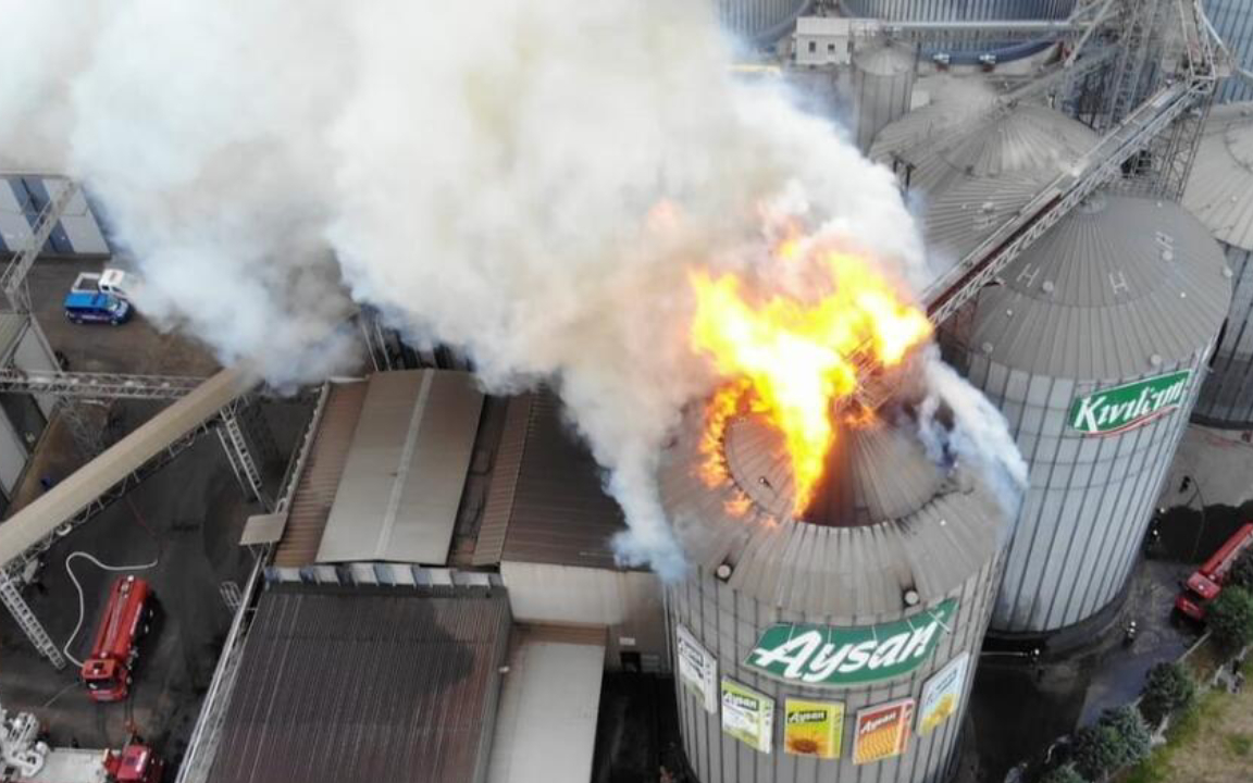 Edirne’de sıvı yağ fabrikasında yangın