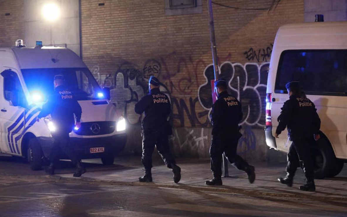 Brüksel'de bıçaklı saldırılar: 2 ölü, 3 yaralı