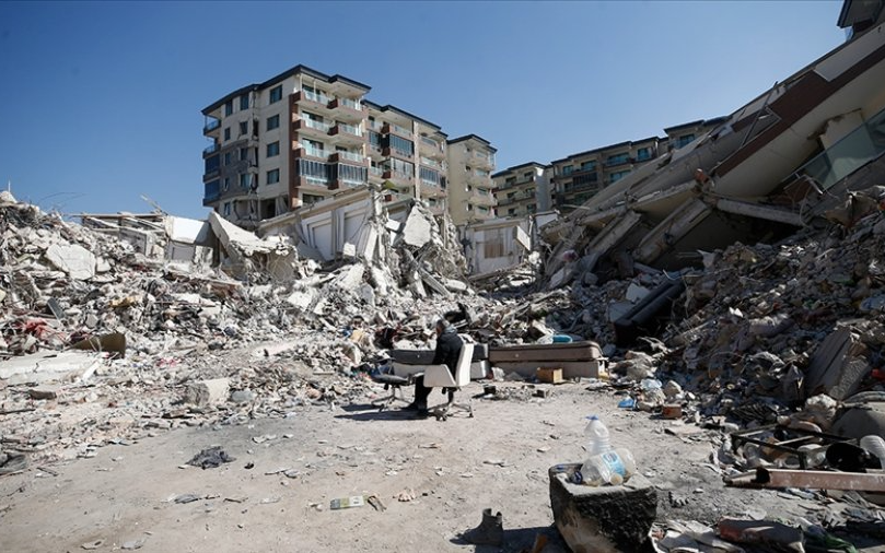 GÜNCEL | Depremde 12. gün: Can kaybı en az 39 bin 672...