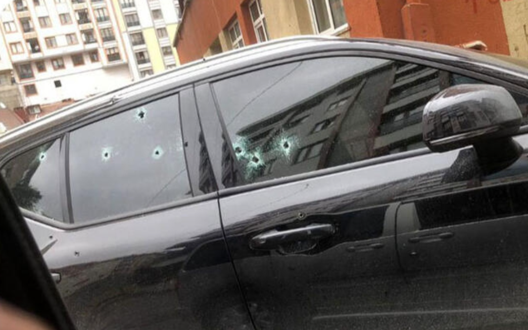 İstanbul'da otomobile silahlı saldırı