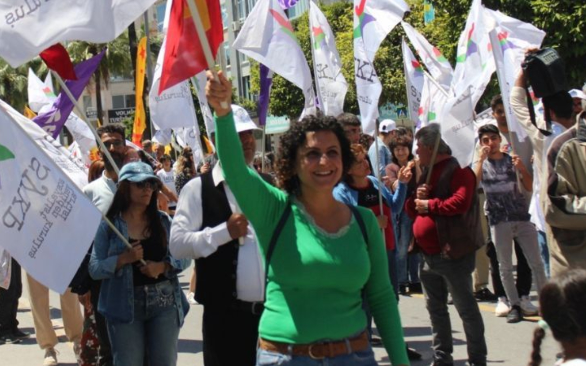 SYKP Eşbaşkanı Gülten Kotanoğlu gözaltına alındı