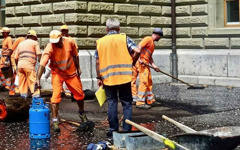 Kamu işçilerinin ilave tediye ödemeleri yatırılmaya başlandı