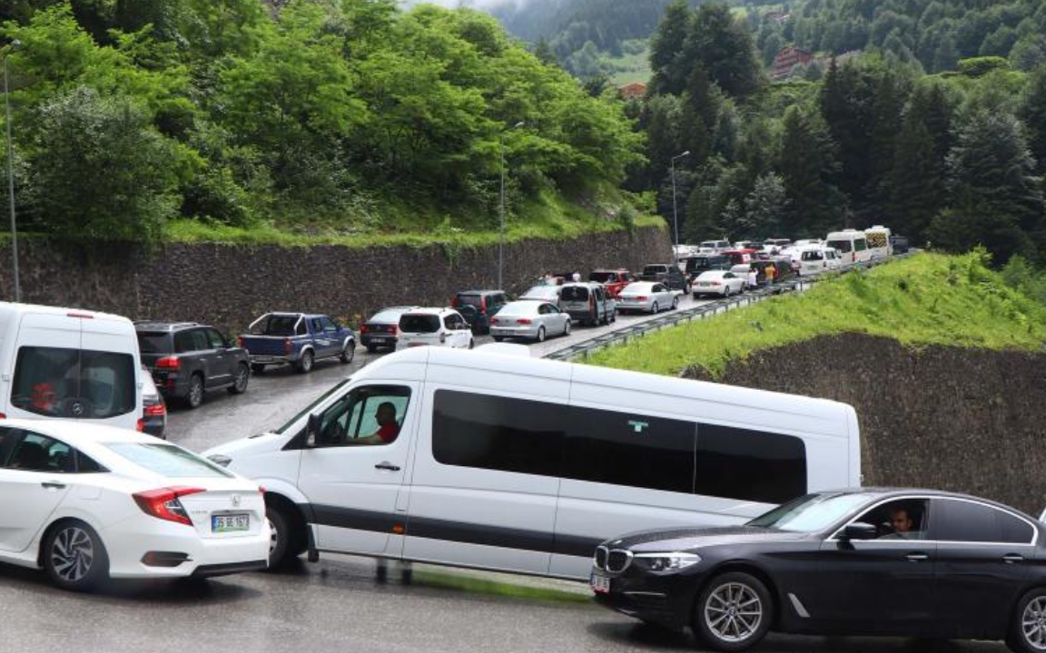 Uzungöl'ün temiz havasına 'egzoz' tehdidi