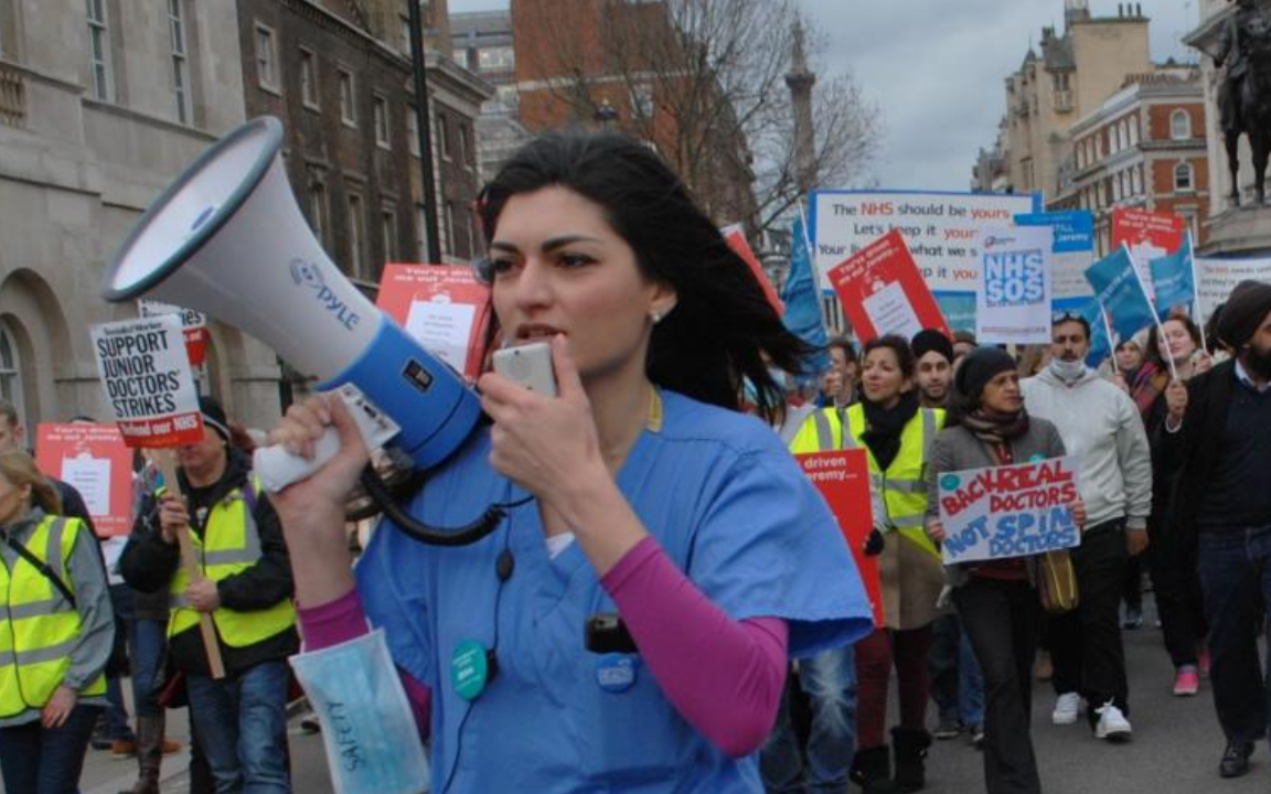 İngiltere’de doktorlar yaklaşık 50 yıl sonra greve gidiyor