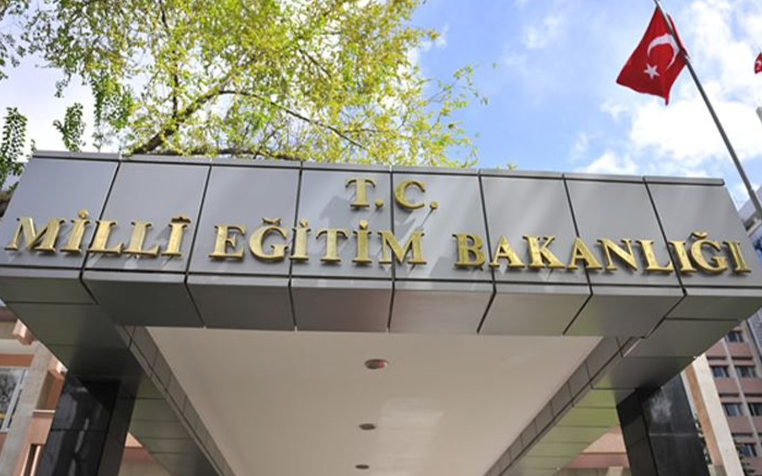 Depremzede öğretmenlerin tayin başvuruları 5 Temmuz'da başlayacak