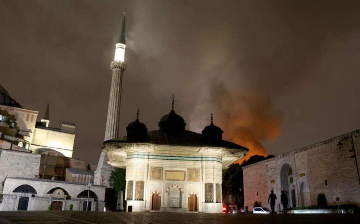 Topkapı Sarayı'nda yangın