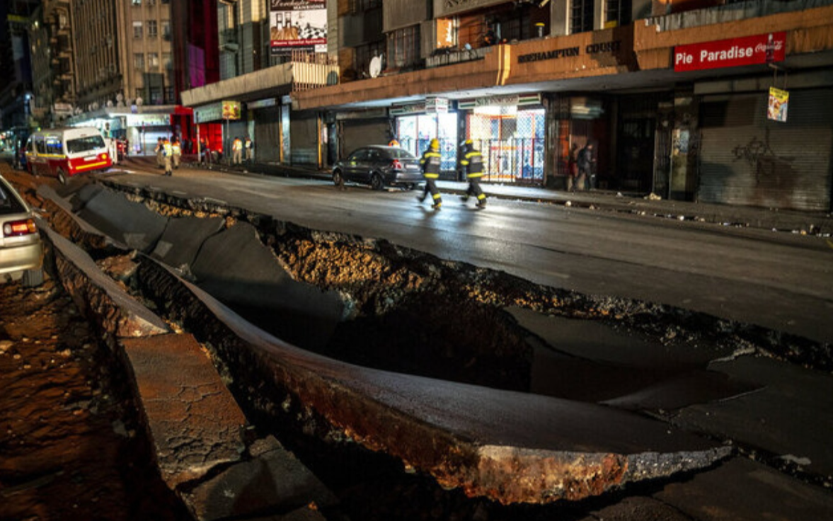 Johannesburg kentinde patlama: Bir ölü, 48 yaralı