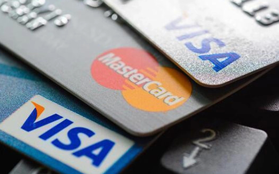 Kredi kartı borçları bir yılda yüzde 182 arttı