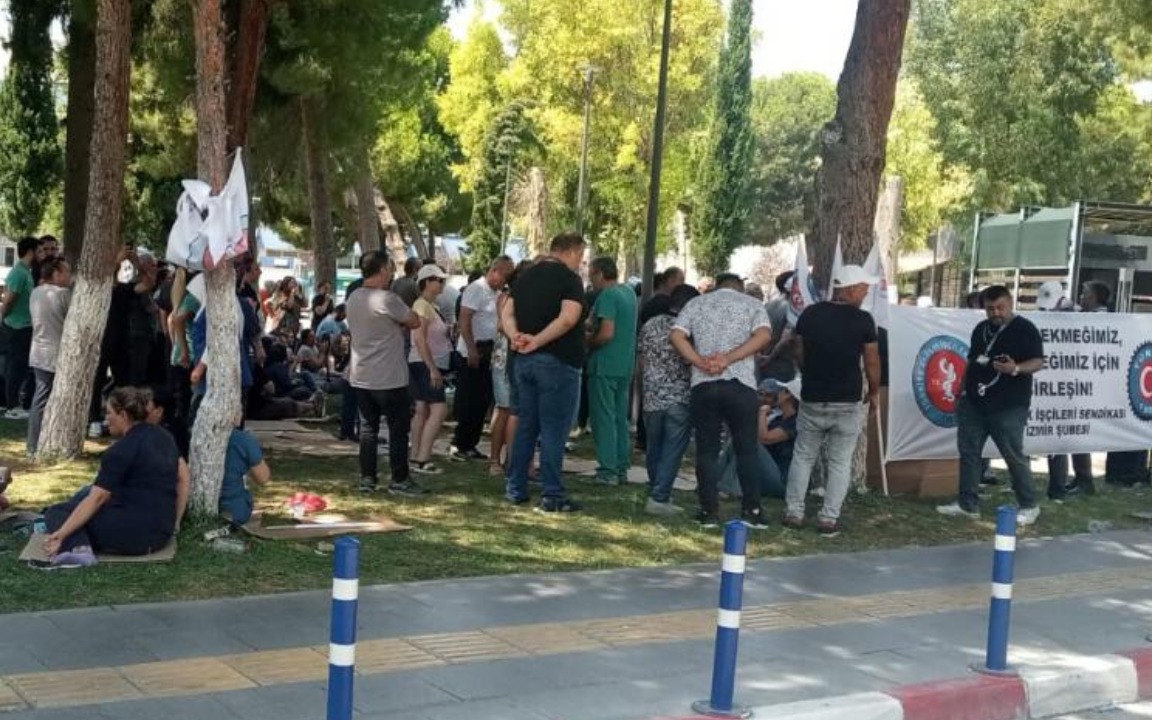 Ege Üniversitesi Hastanesi işçilerinin eylemleri sürüyor