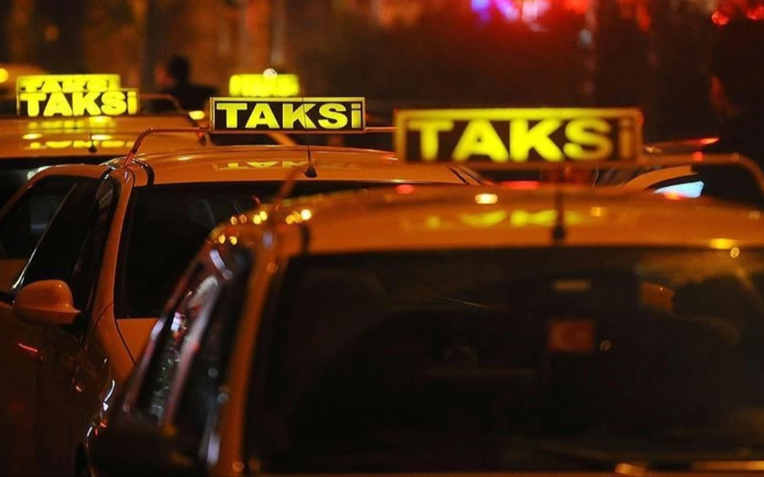 İstanbul'da taksiler yeni ücret tarifesine geçti