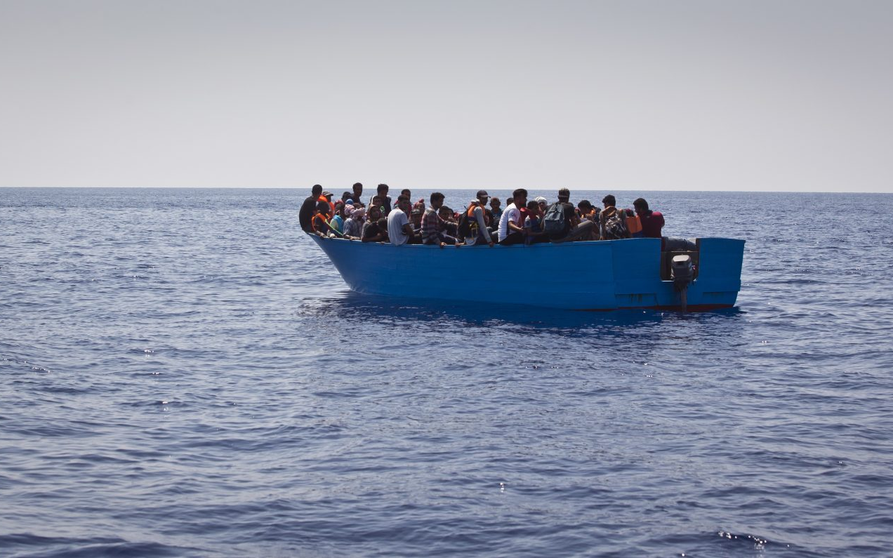 Yeşil Burun açıklarında mülteci teknesi battı: 'En az 60 ölü olabilir'