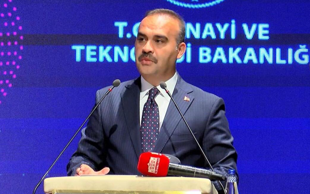 Bakan Kacır: Suudi Arabistan ile yapay zeka alanında iş birliğine gideceğiz