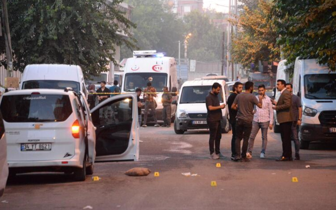 Diyarbakır'da silahlı kavga: 3 ölü, bir yaralı
