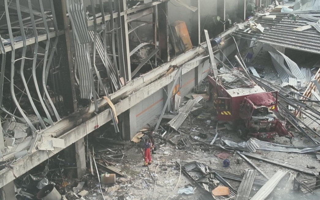 Fabrikada patlama: 5 ölü, 100'den fazla yaralı