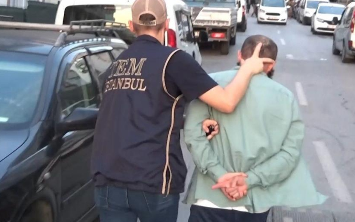 İstanbul'da IŞİD operasyonu: 12 gözaltı