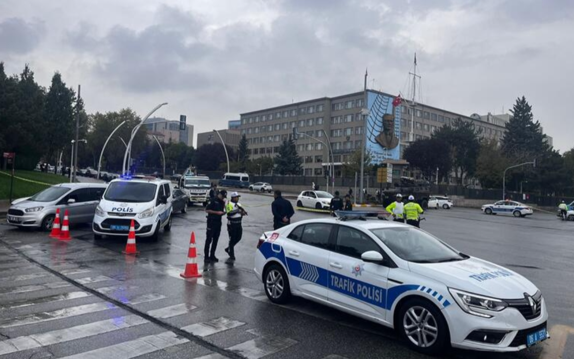 Ankara'da bombalı saldırı girişimi: 2 ölü