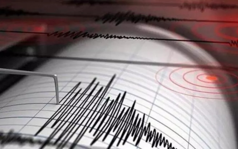 İzmir’de deprem