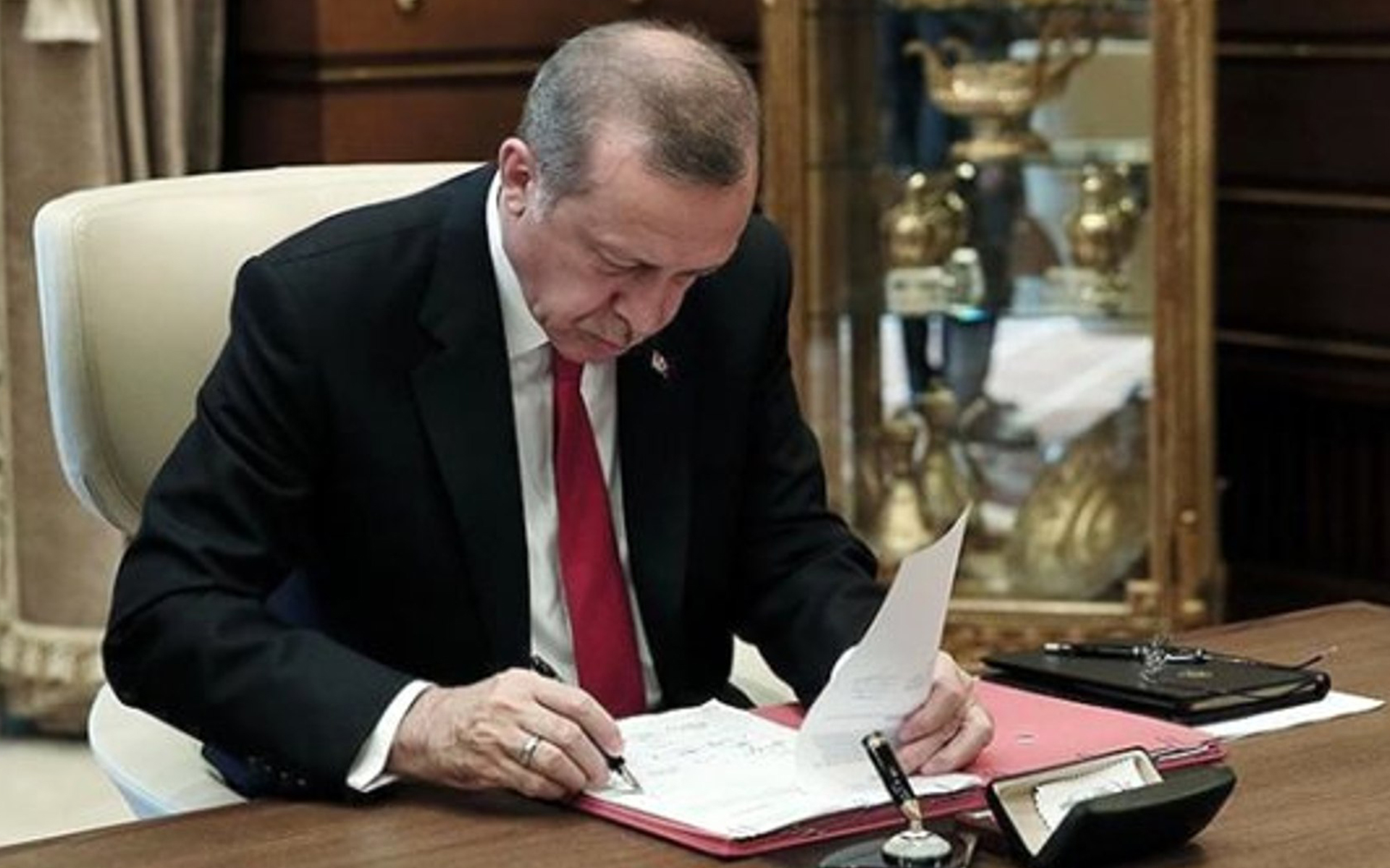Erdoğan’ın imzasıyla kamu kurumlarına yeni atamalar
