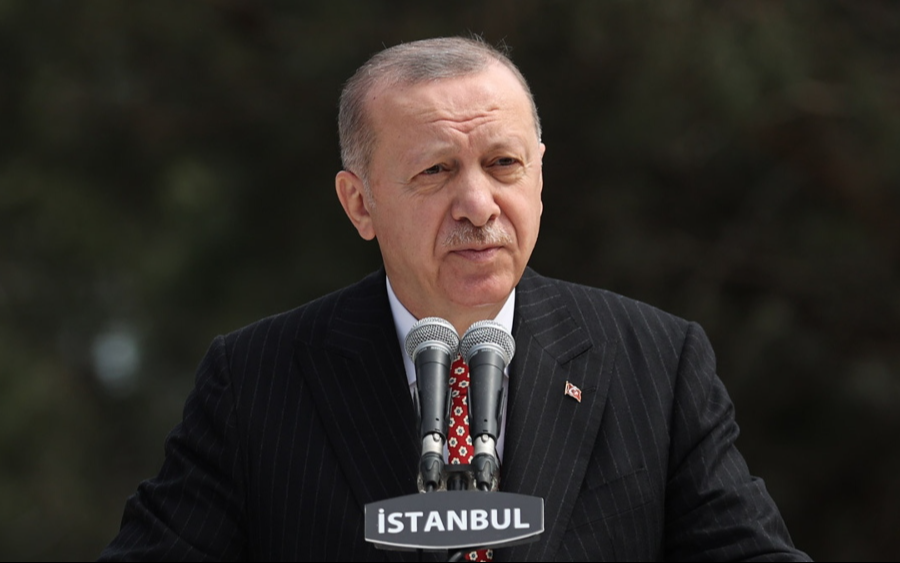 Erdoğan, Özgür Özel’i hedef aldı: ‘Manisa’da gövde gösterisi’