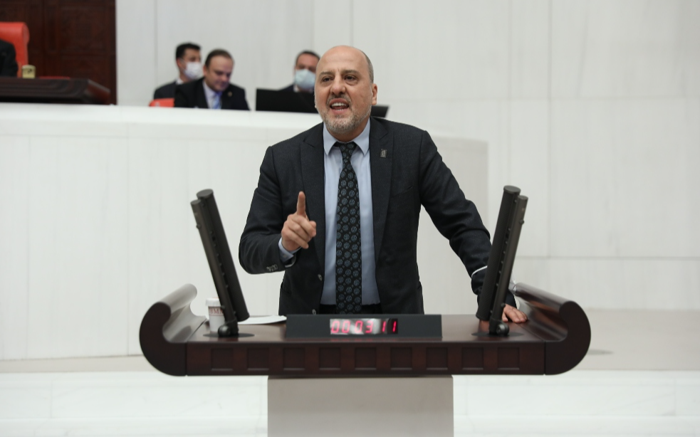 Antalya’daki geri gönderme merkezinde ‘işkence’ iddiaları Meclis gündeminde