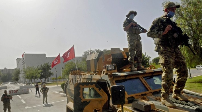BM'den Tunus'taki taraflara şiddetten kaçınma çağrısı