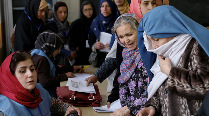 Afganistan'da seçim günü: 193 saldırıda en az 36 ölü