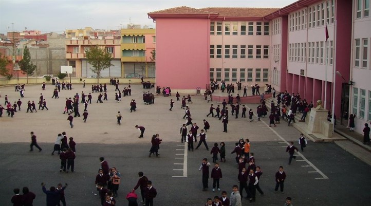 Okullarda OHAL: Güvenlik kulübesi kurulacak, giriş çıkış kaydedilecek