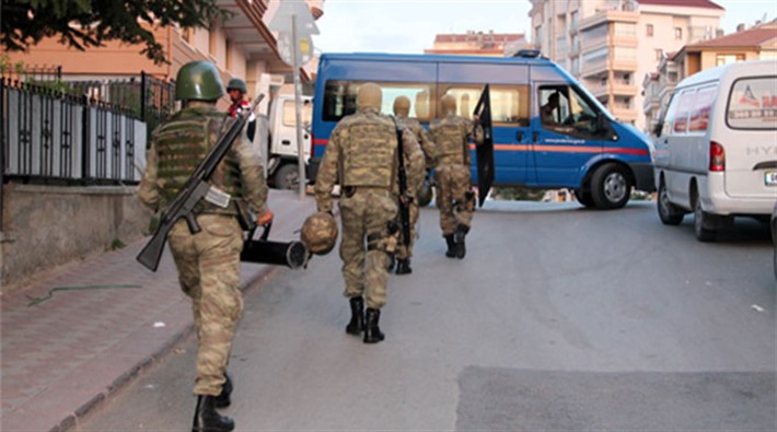 Kocaeli'de Çeçen uyruklu 10 kişi gözaltında