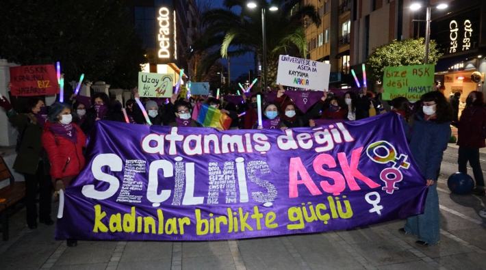 Kadınlardan 14 Şubat protestosu: 'Atanmış değil seçilmiş aşk!'