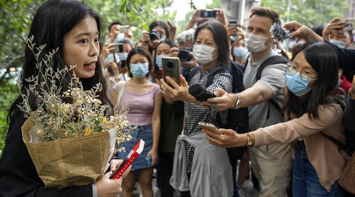 Çin’de #MeToo hareketinin temsilcisi olan kadının davası ‘delil yetersizliğinden’ düşürüldü!
