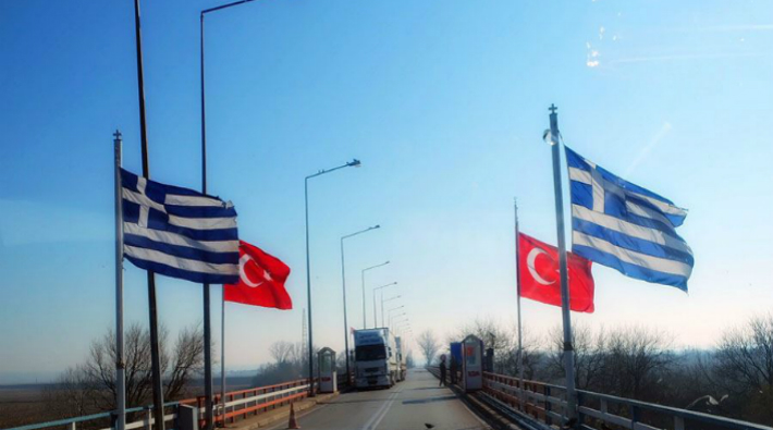 '2 asker Yunanistan'a kaçtı ve sığınma talebinde bulundu'
