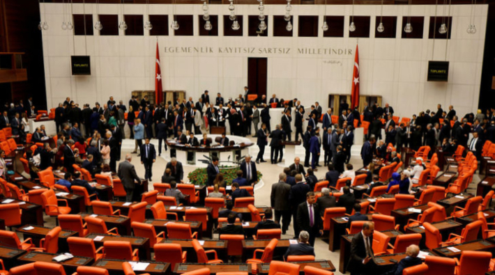 2020 bütçesi AKP ve MHP'lilerin oyuyla Meclis'ten geçti