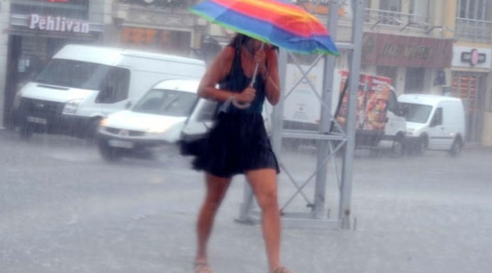Meteoroloji'den İstanbul uyarısı: Günlerce sürecek