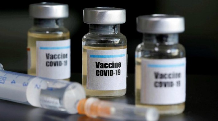 Almanya'da bakım evinde 8 kişiye 5 kat fazla doz aşı yapıldı
