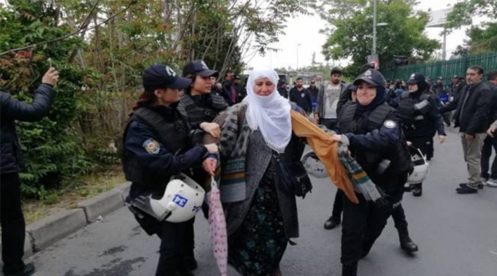 Açlık grevindeki yakınları için eylem yapan 41 kişi serbest bırakıldı